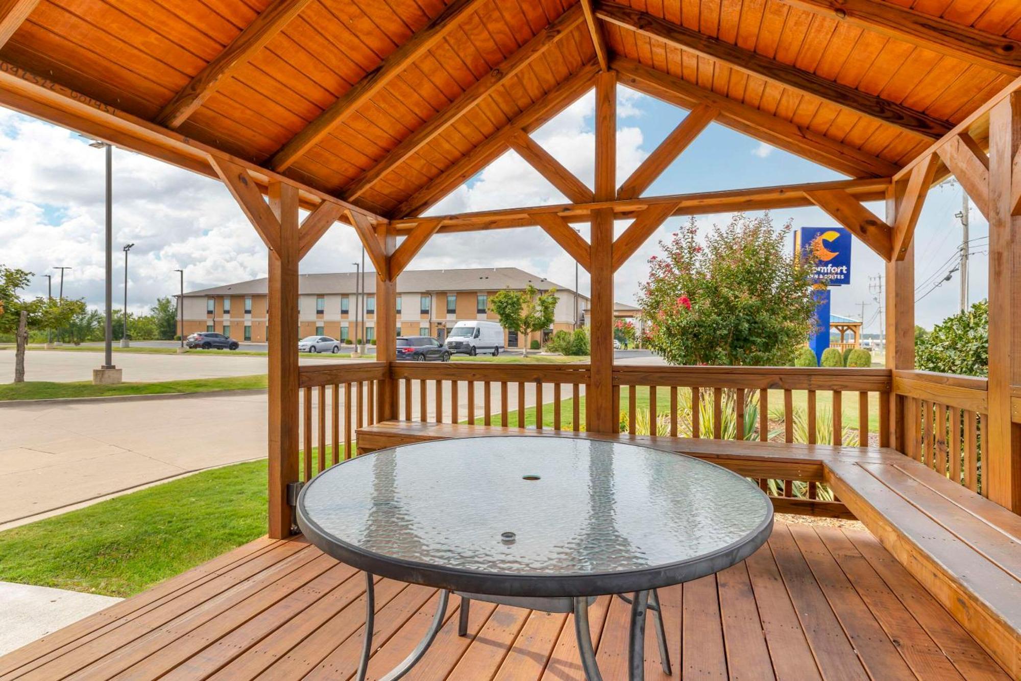Comfort Inn & Suites Glenpool Extérieur photo
