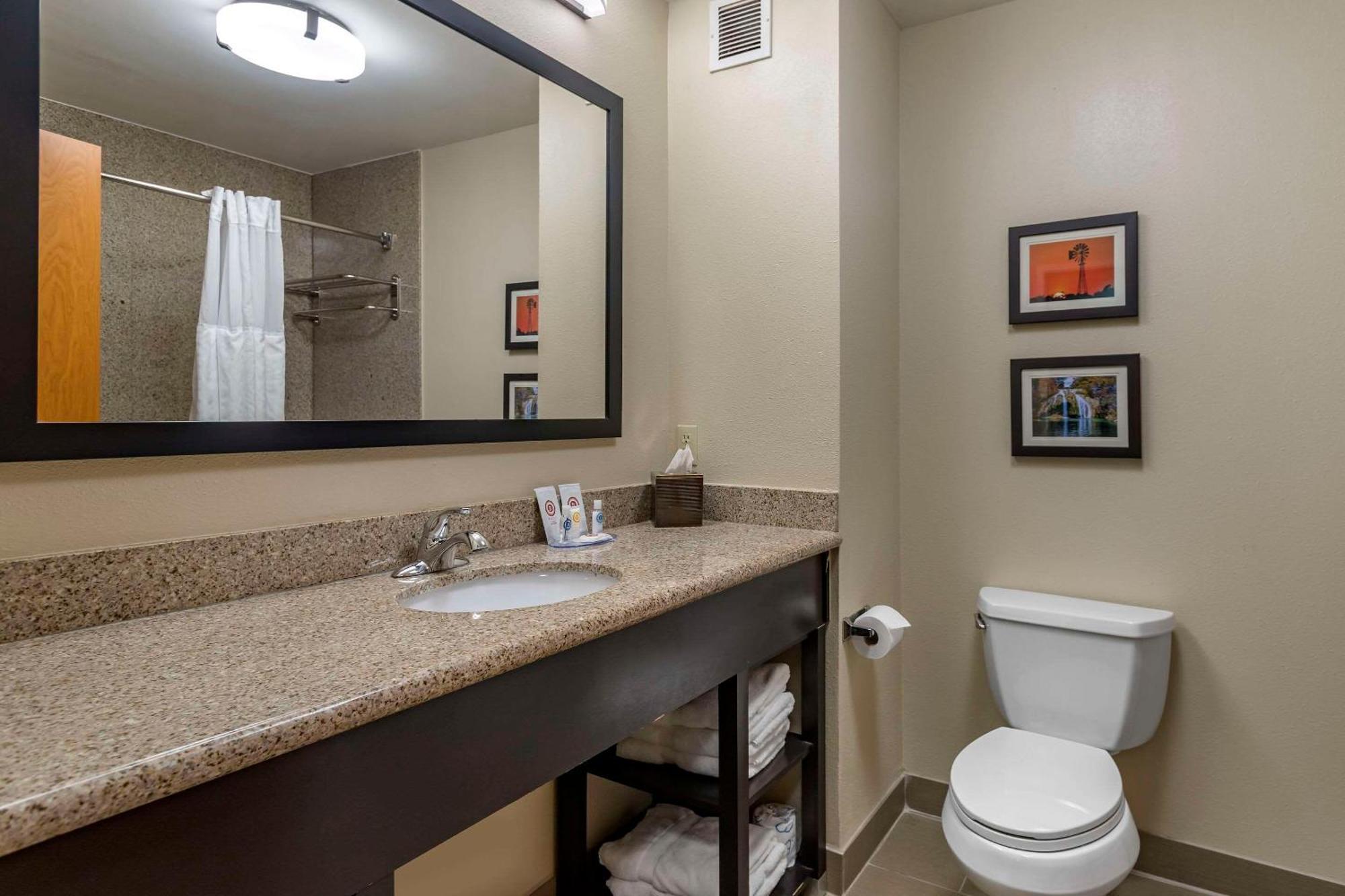 Comfort Inn & Suites Glenpool Extérieur photo