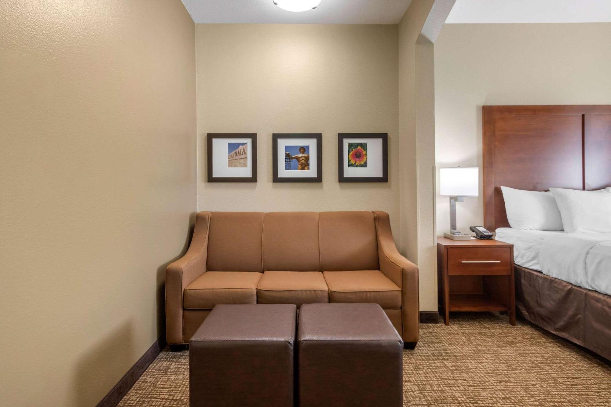 Comfort Inn & Suites Glenpool Extérieur photo