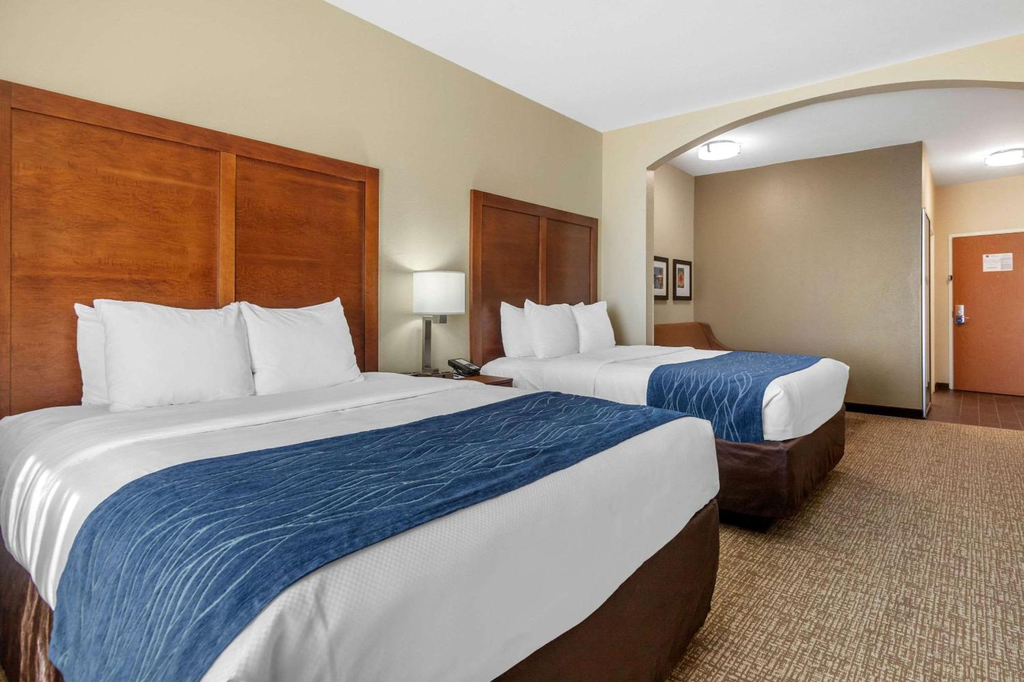 Comfort Inn & Suites Glenpool Extérieur photo