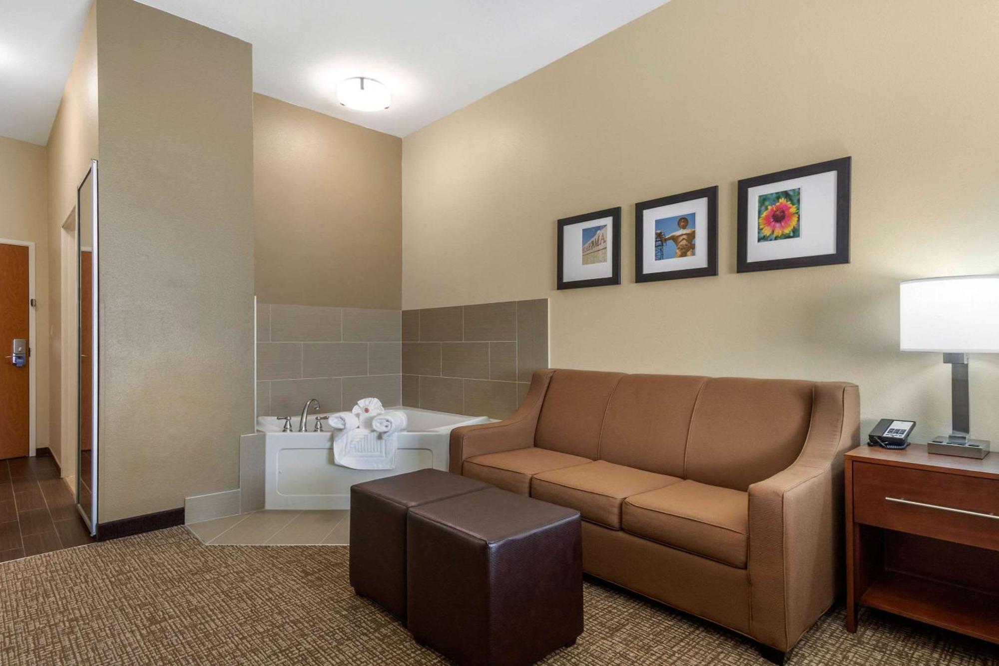 Comfort Inn & Suites Glenpool Extérieur photo