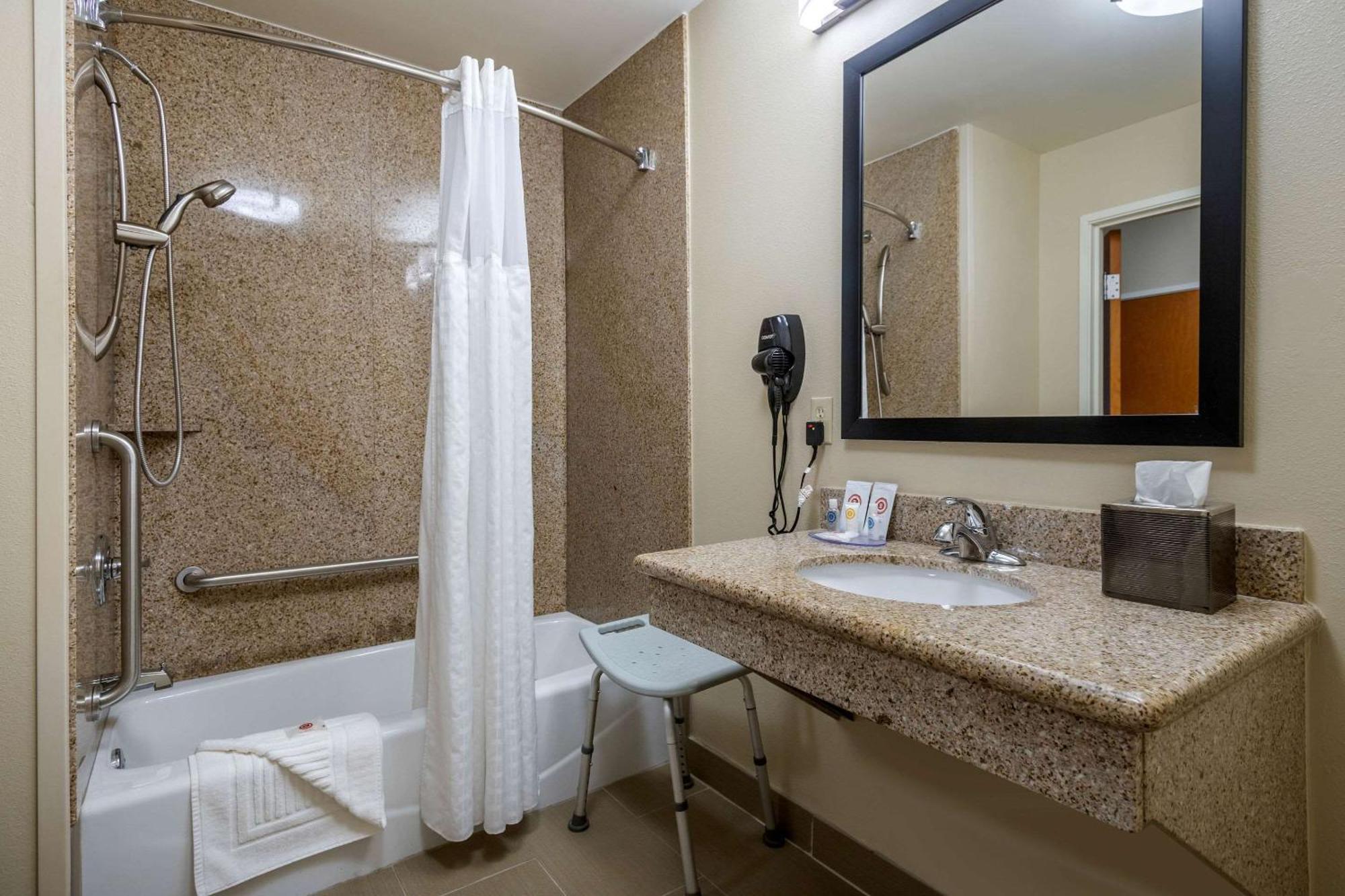 Comfort Inn & Suites Glenpool Extérieur photo