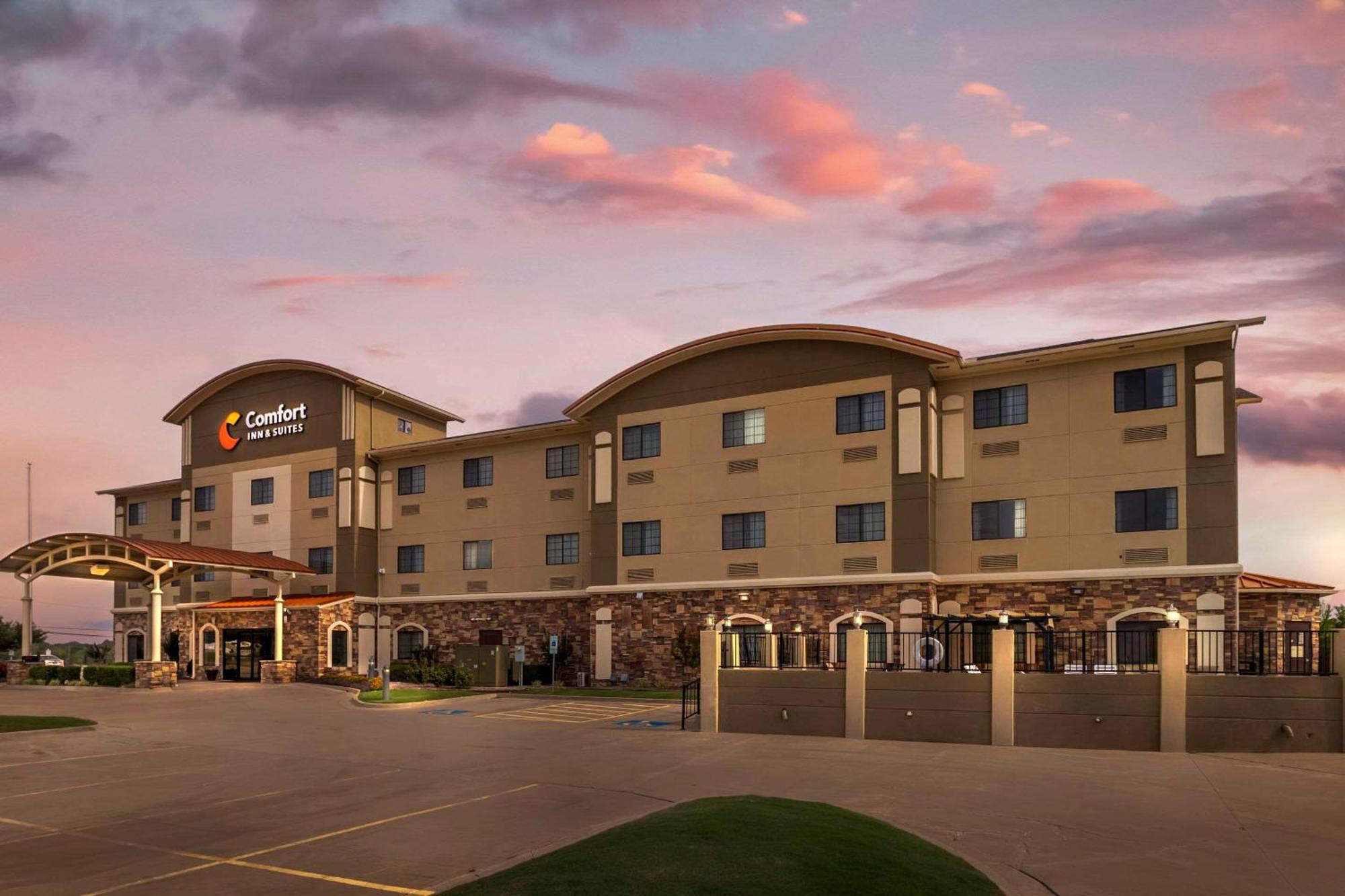 Comfort Inn & Suites Glenpool Extérieur photo